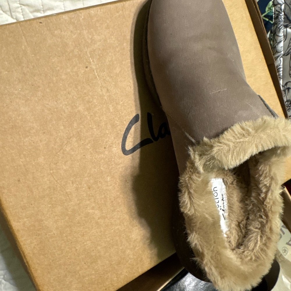 Clarks Tan Boots with Plush Lining